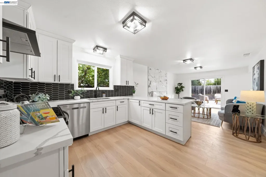 1602 Endriss Drive Martinez CA 94553