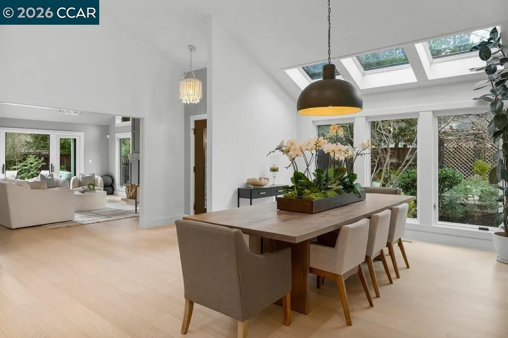 22 Calle Del Casarillo Diablo CA 94528