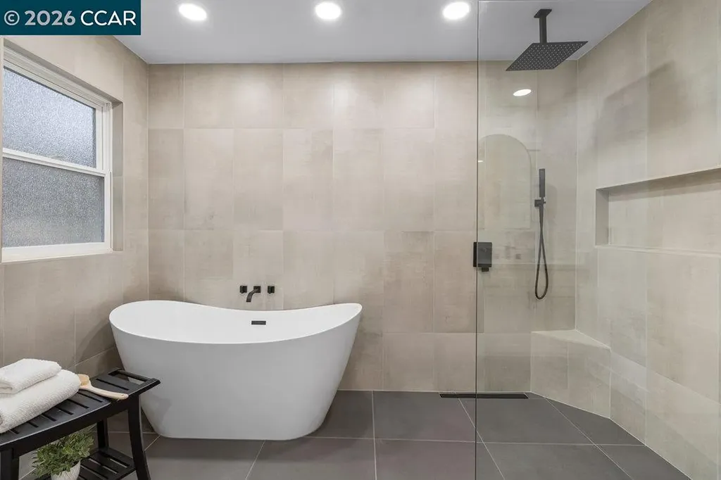 22 Calle Del Casarillo Diablo CA 94528