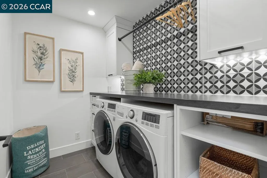 22 Calle Del Casarillo Diablo CA 94528