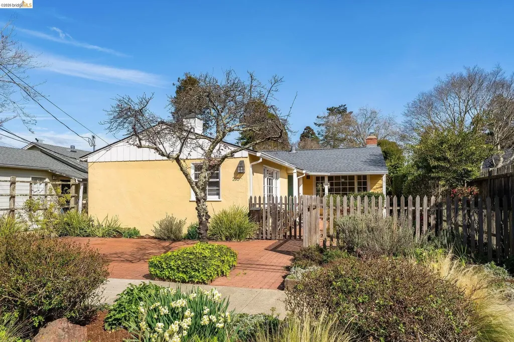 Kensington CA, 265 Purdue Avenue