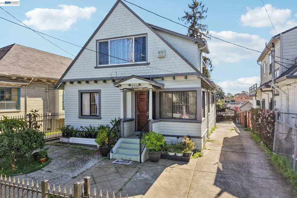 2514 21st Avenue Oakland CA 94606