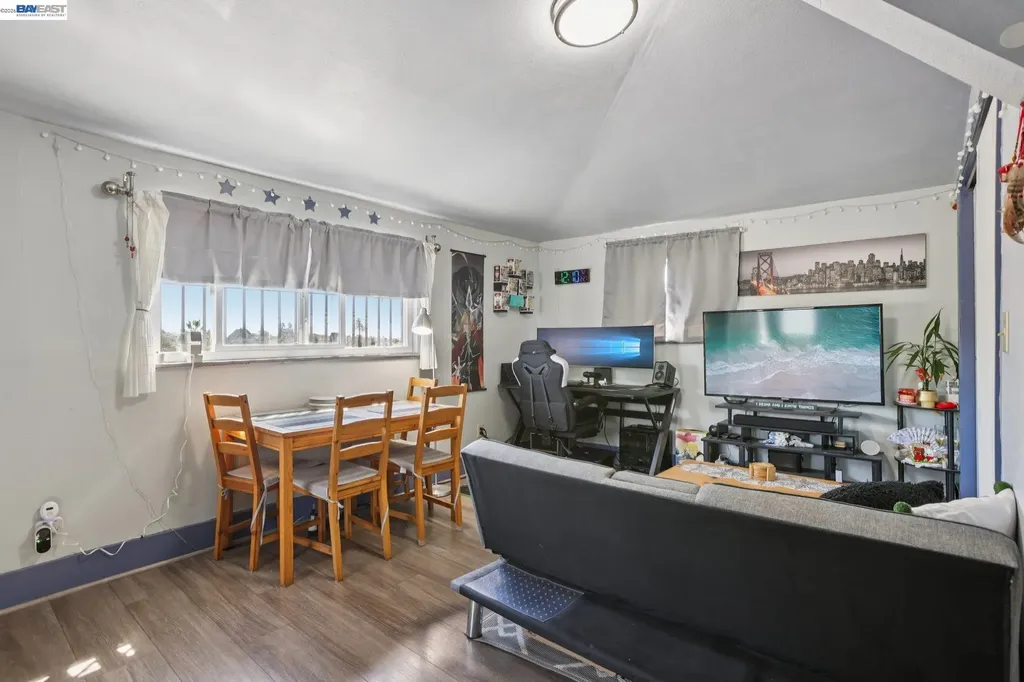 2514 21st Avenue Oakland CA 94606