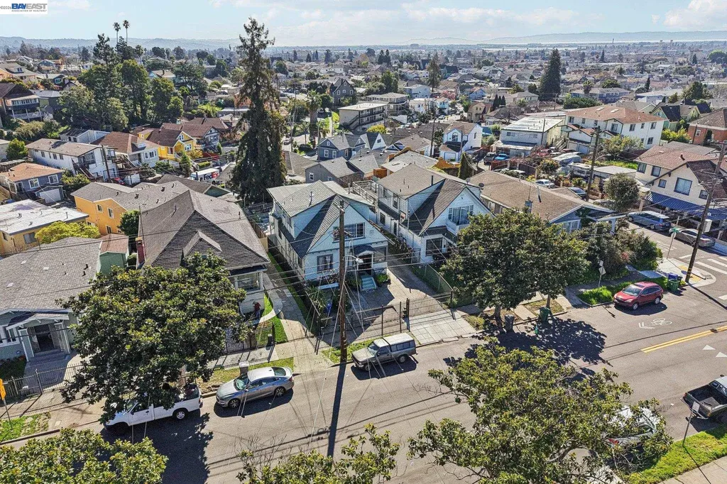 2514 21st Avenue Oakland CA 94606