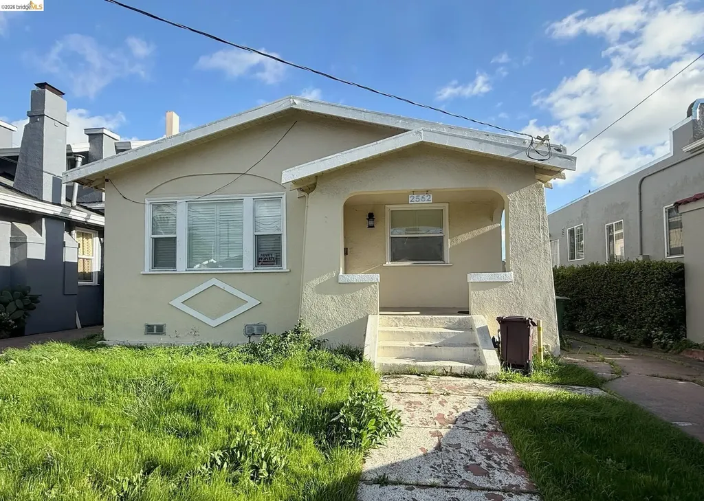 2562 67th Avenue Oakland CA 94605