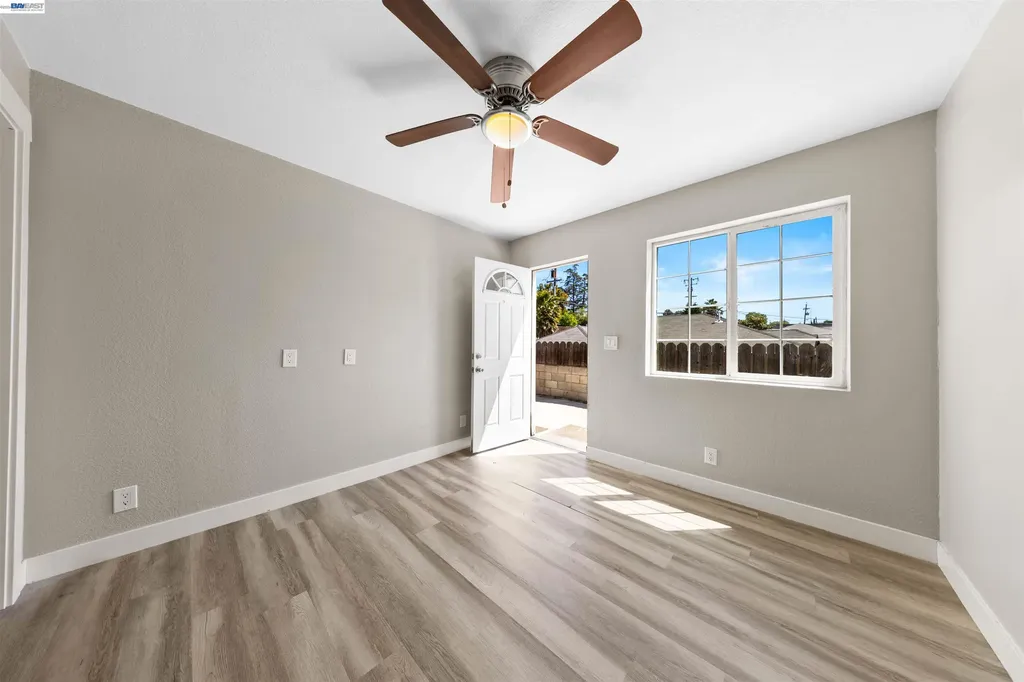 2102 Overhill Road Concord CA 94520