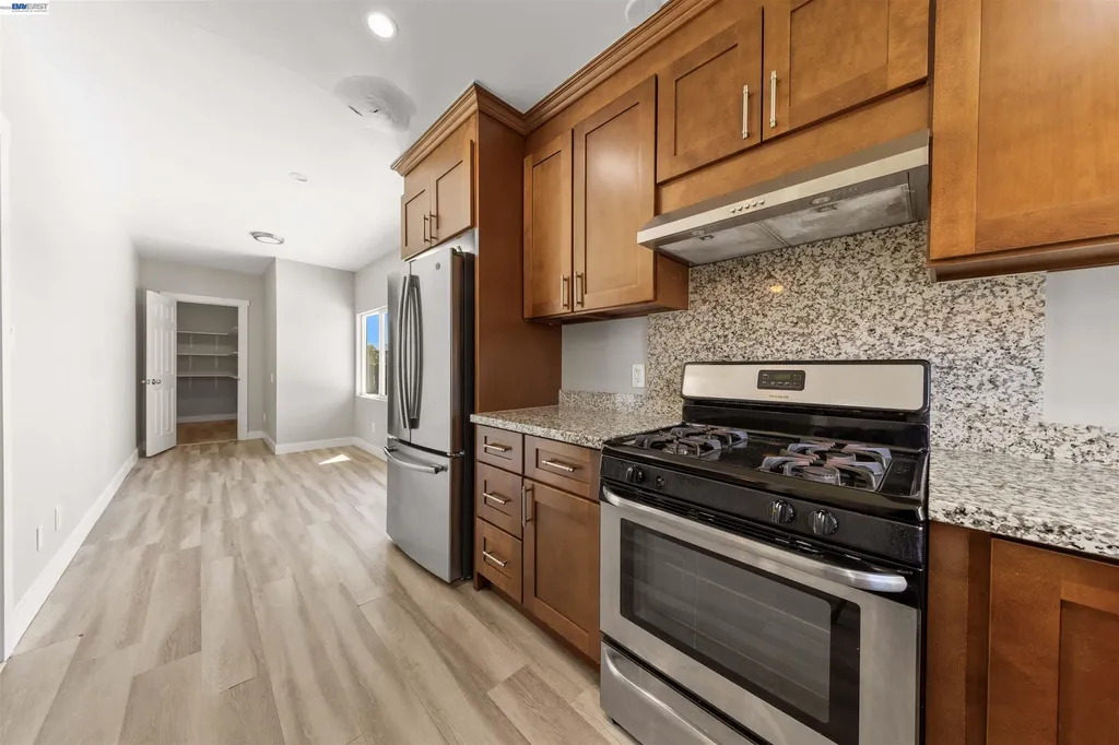 2102 Overhill Road Concord CA 94520