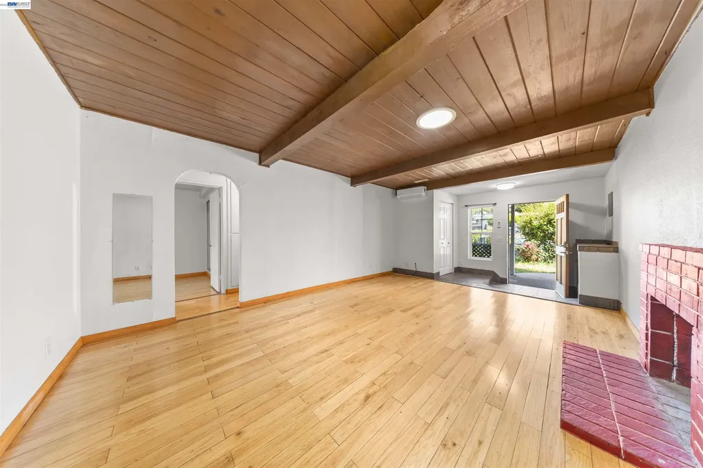 2102 Overhill Road Concord CA 94520