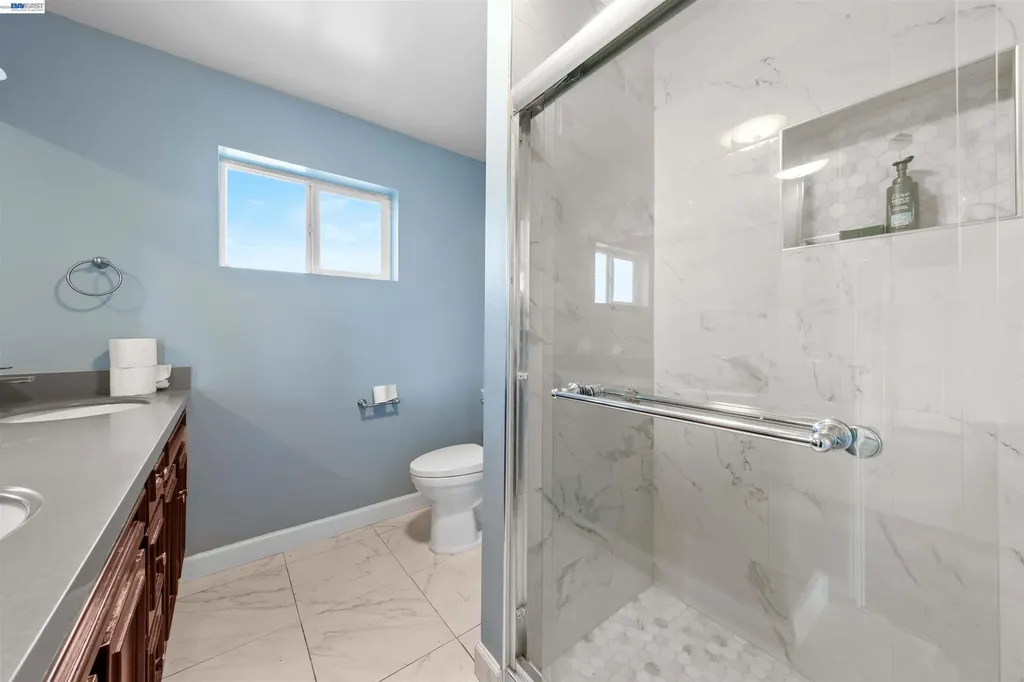 2102 Overhill Road Concord CA 94520