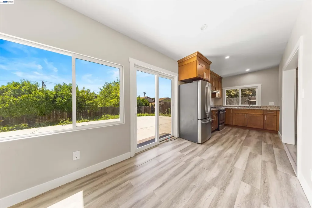 2102 Overhill Road Concord CA 94520