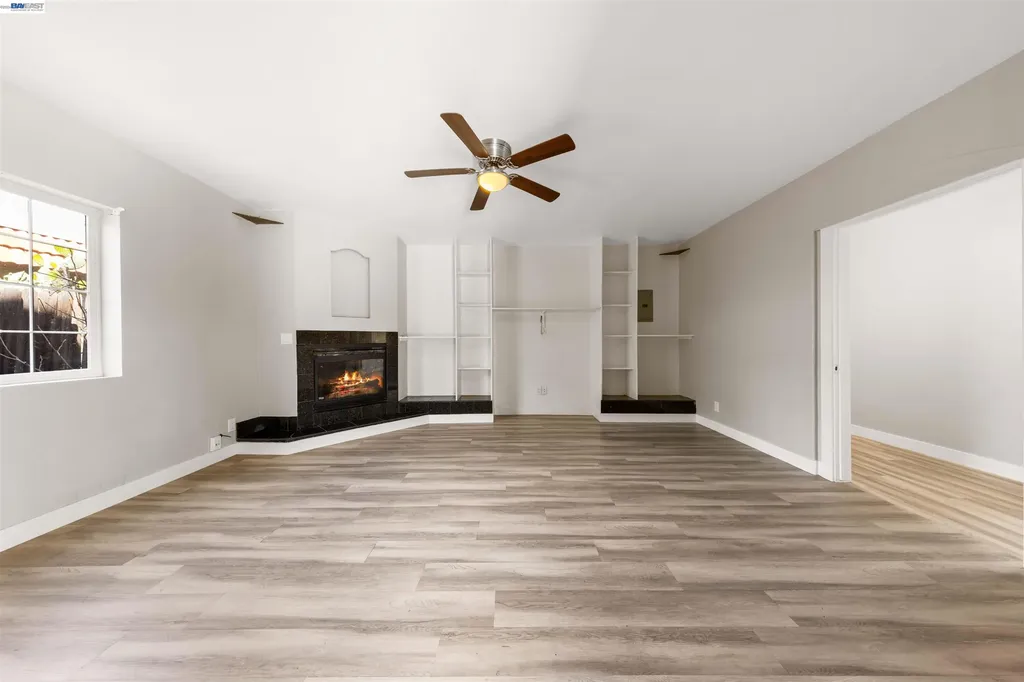 2102 Overhill Road Concord CA 94520