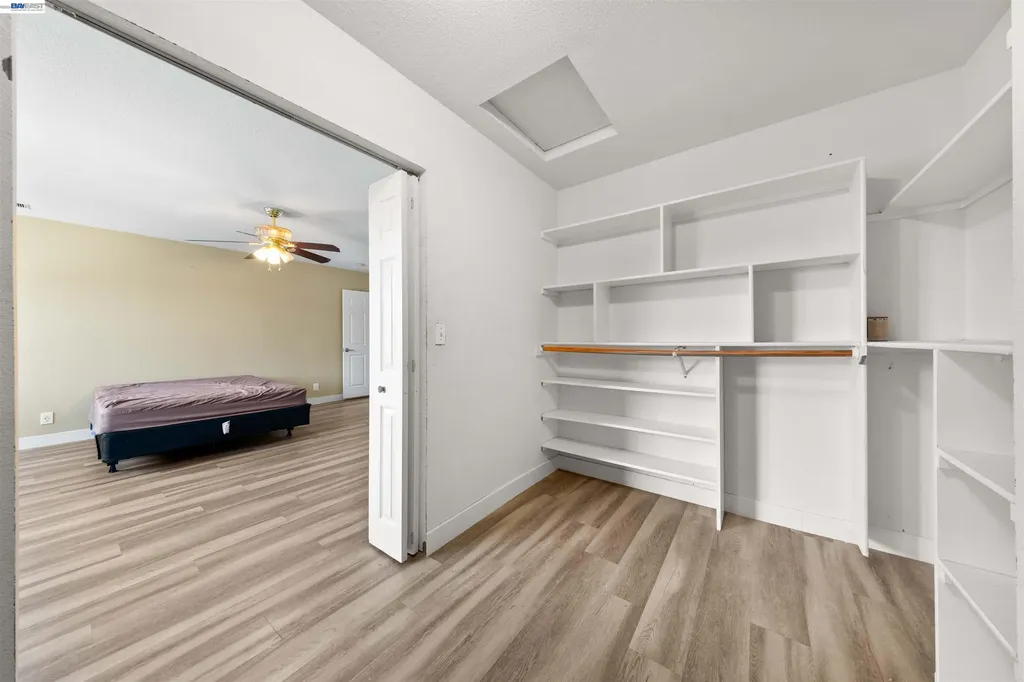 2102 Overhill Road Concord CA 94520