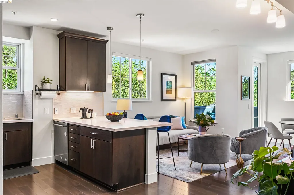 1000 Dewing Avenue Lafayette CA 94549