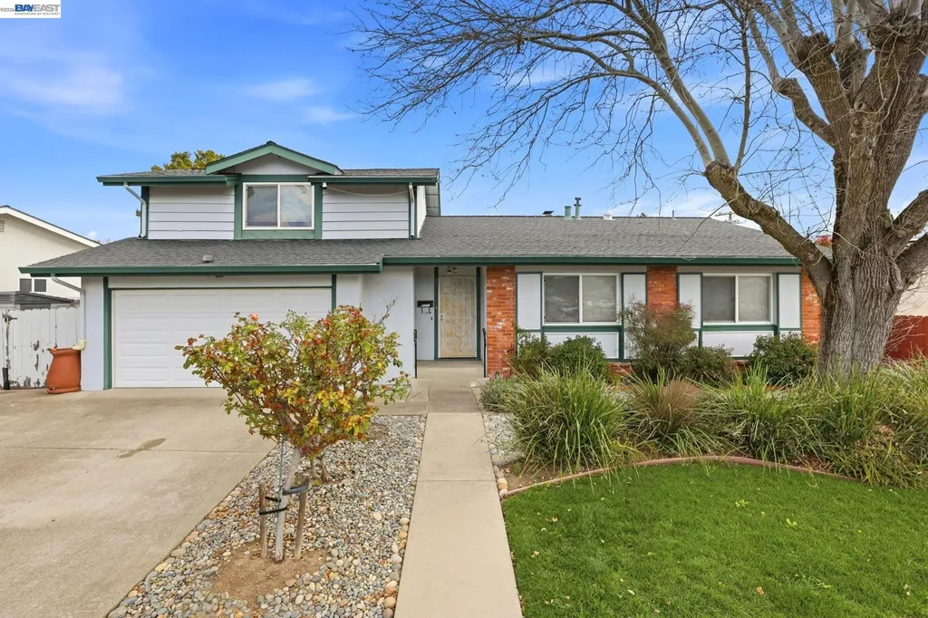 8589 Davona Drive Dublin CA 94568