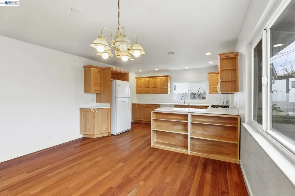 8589 Davona Drive Dublin CA 94568