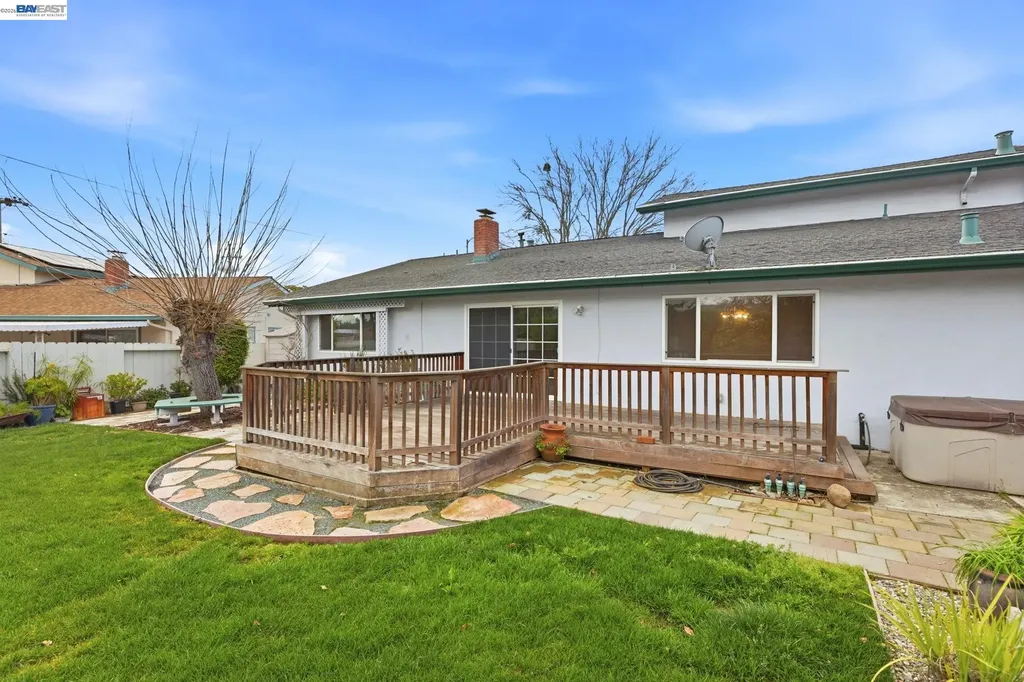 8589 Davona Drive Dublin CA 94568