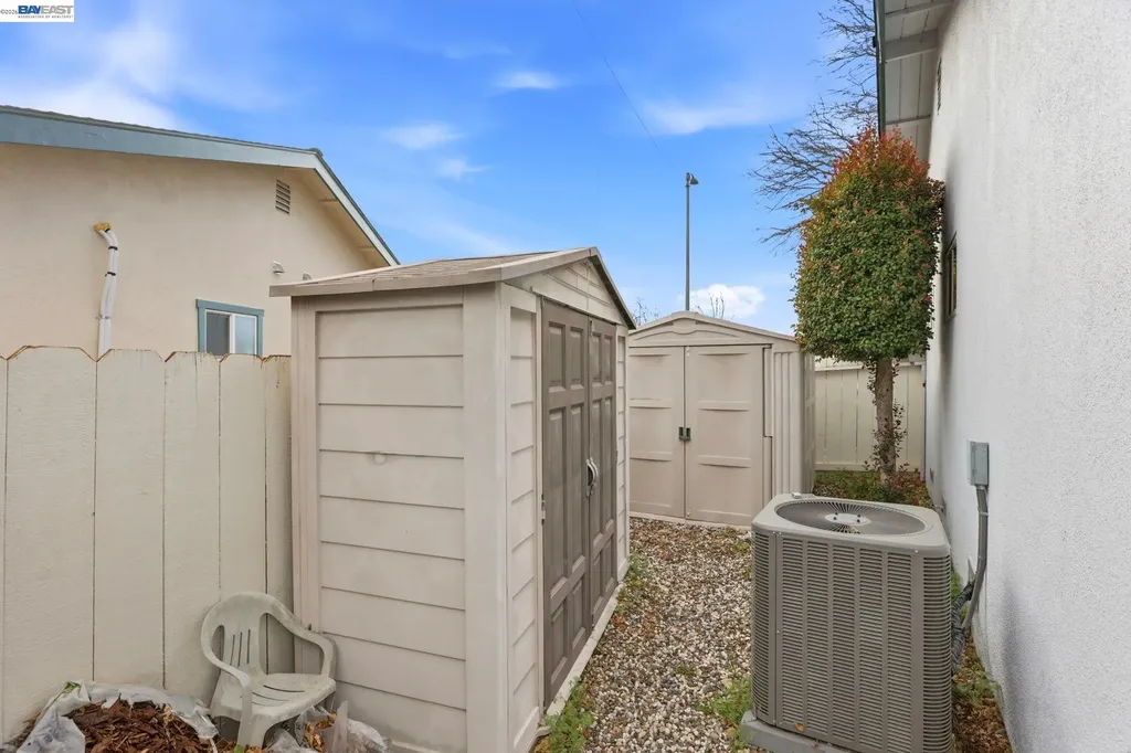 8589 Davona Drive Dublin CA 94568