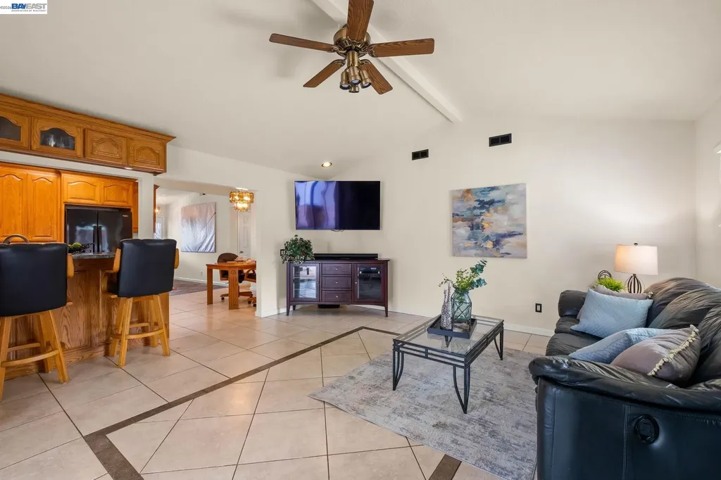 439 Hummingbird Lane Livermore CA 94551