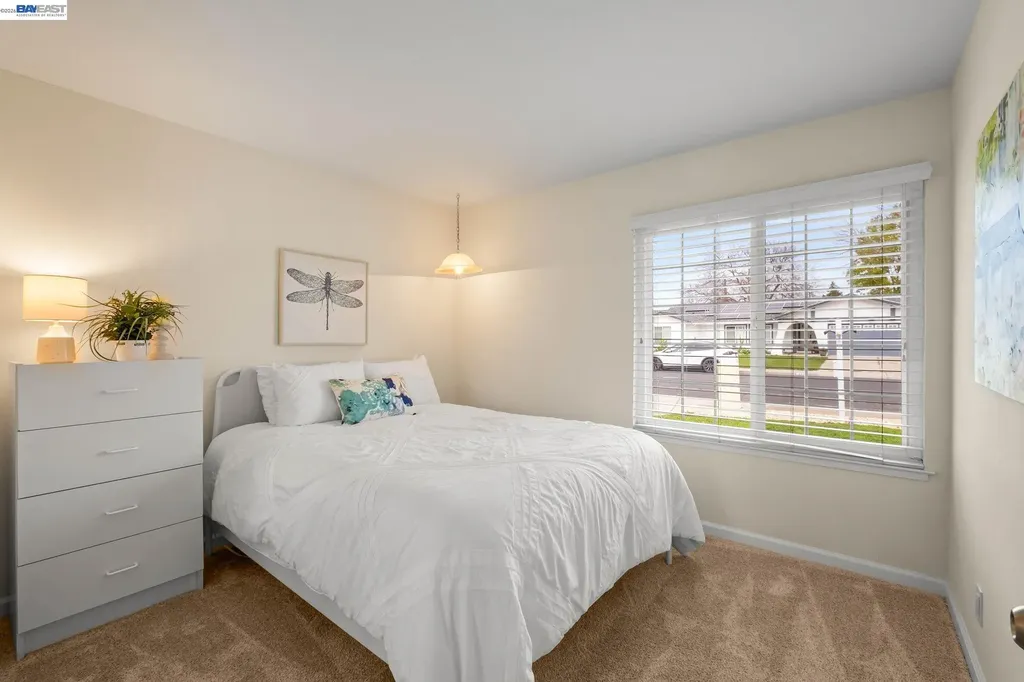 439 Hummingbird Lane Livermore CA 94551