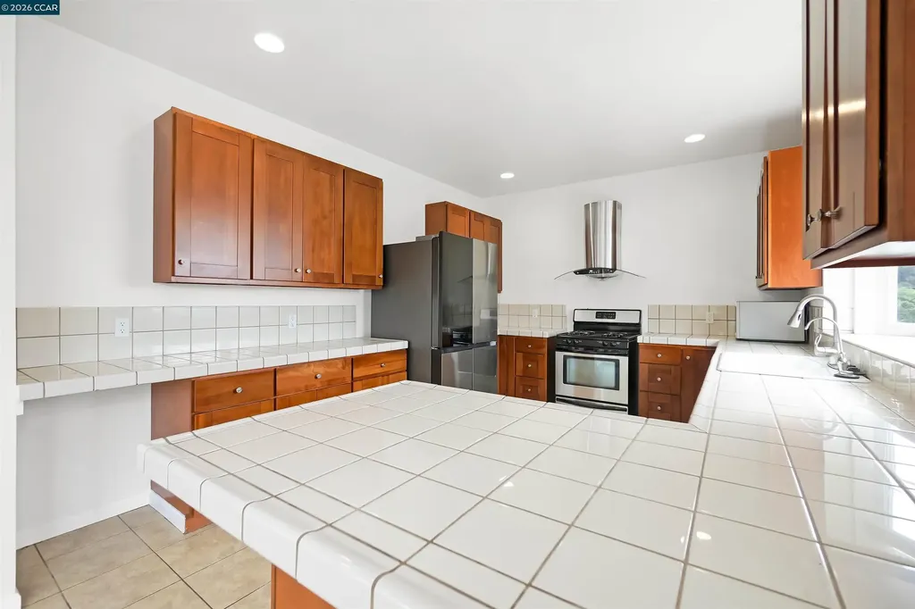 213 Rancho Place Pinole CA 94564