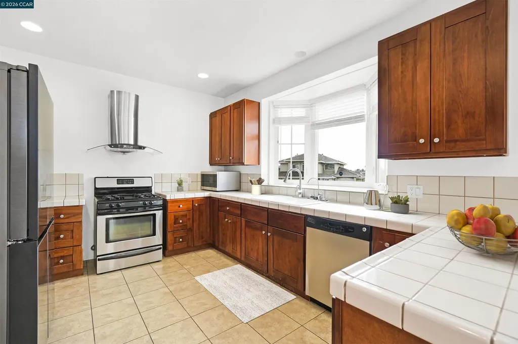 213 Rancho Place Pinole CA 94564
