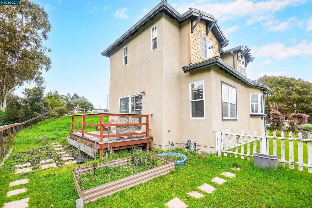 213 Rancho Place Pinole CA 94564