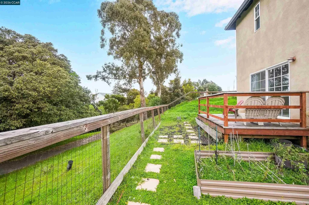 213 Rancho Place Pinole CA 94564