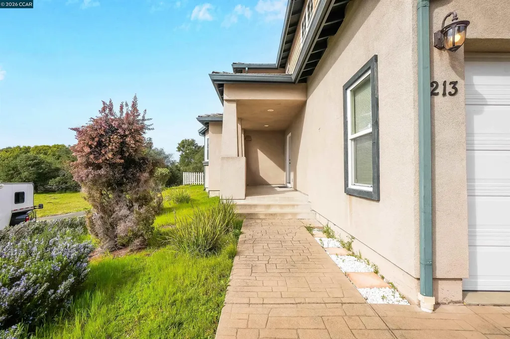 213 Rancho Place Pinole CA 94564