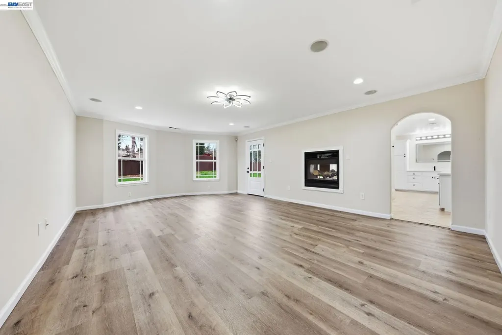 3370 Gardella Plaza Livermore CA 94551