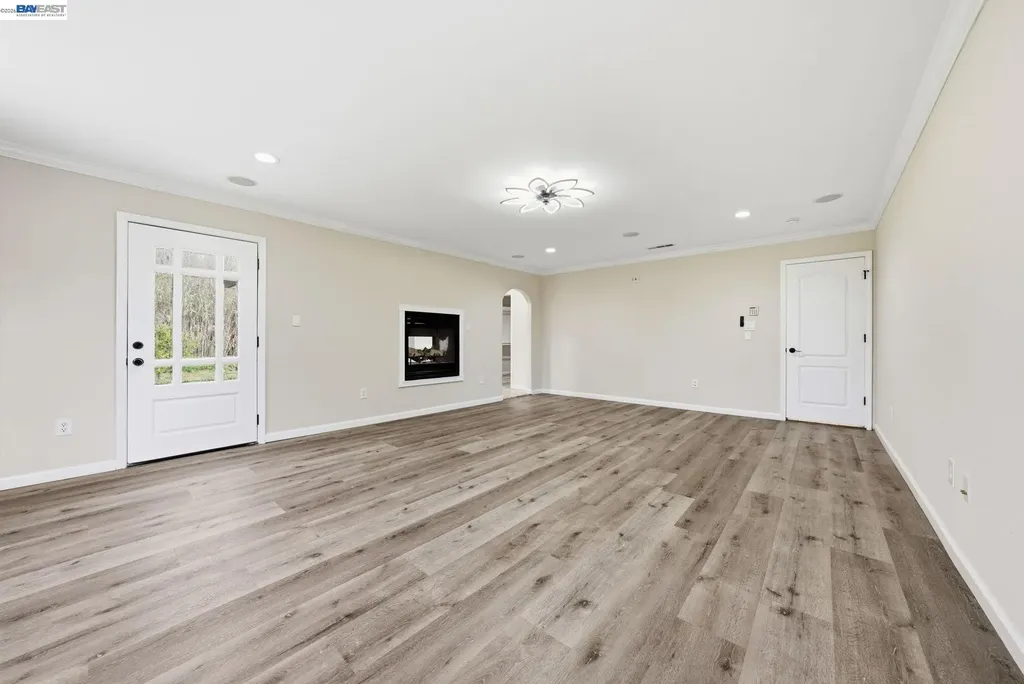 3370 Gardella Plaza Livermore CA 94551