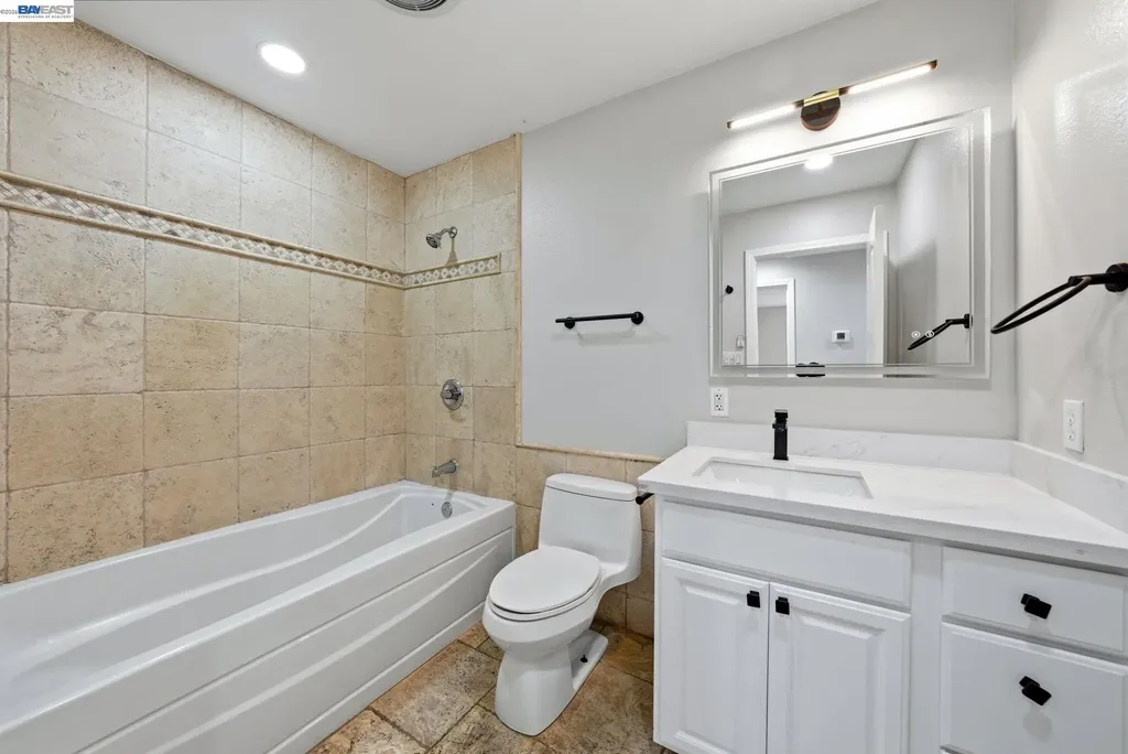 3370 Gardella Plaza Livermore CA 94551