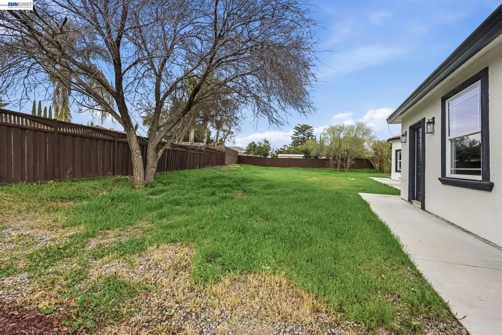 3370 Gardella Plaza Livermore CA 94551