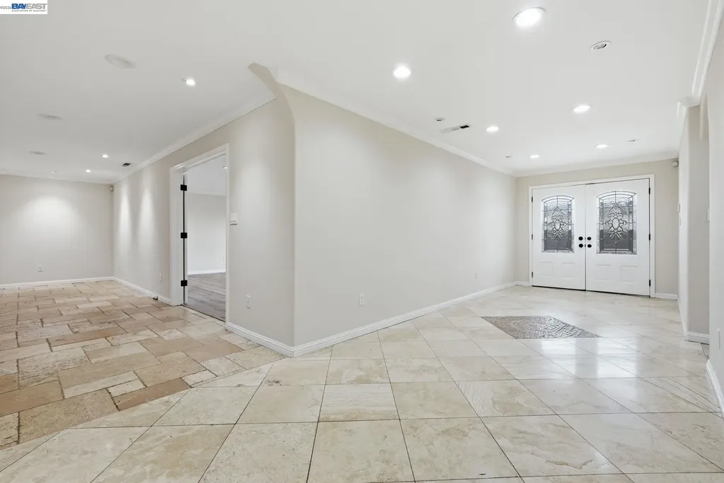 3370 Gardella Plaza Livermore CA 94551