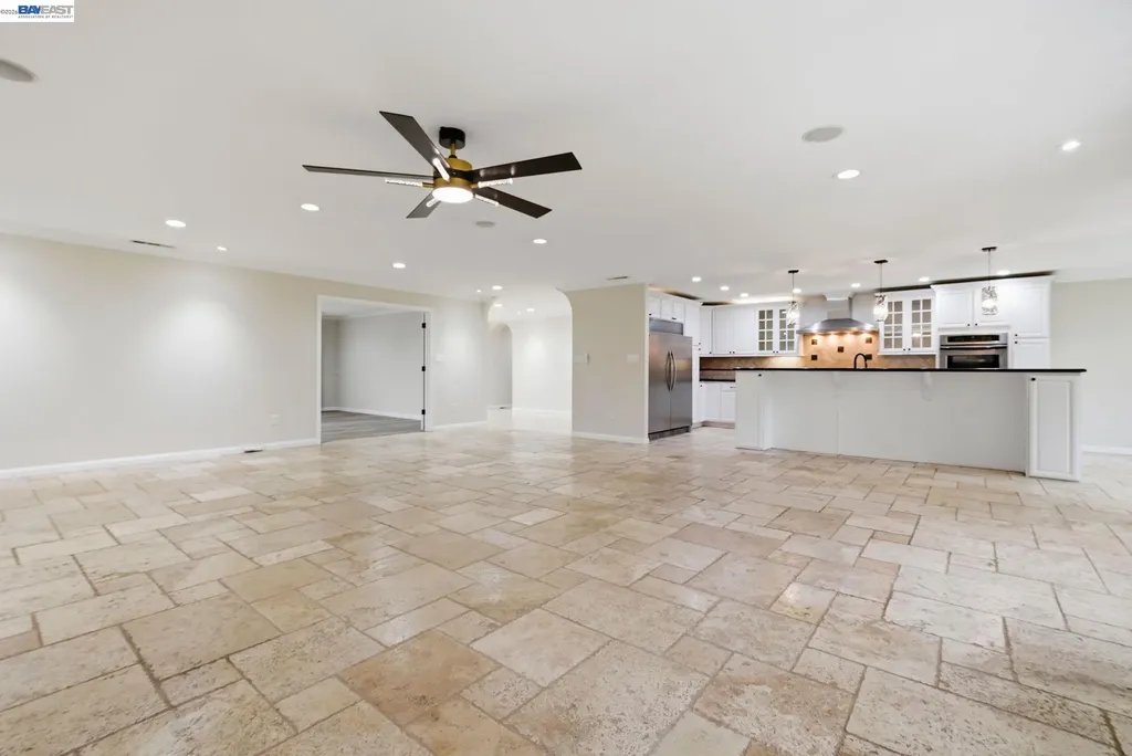 3370 Gardella Plaza Livermore CA 94551