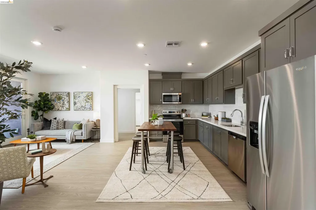 500 Somi Court Hayward CA 94544