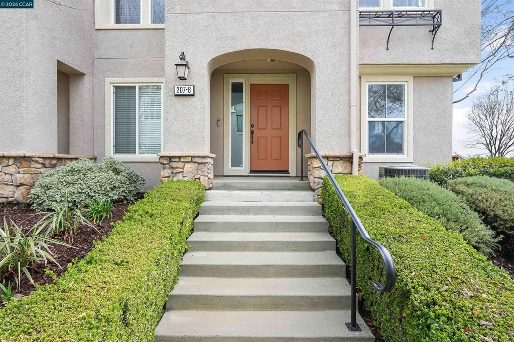 207 Heligan Lane Livermore CA 94551