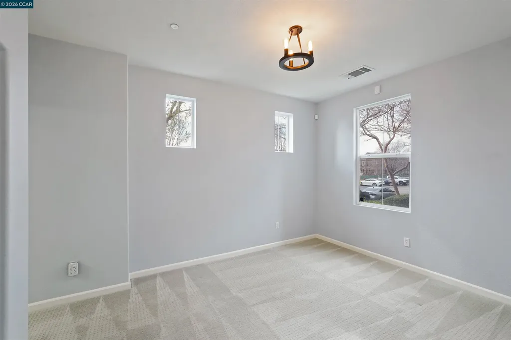 207 Heligan Lane Livermore CA 94551