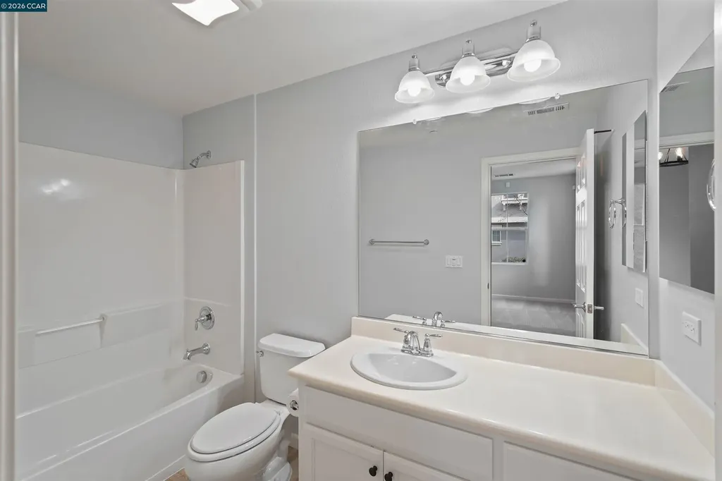 207 Heligan Lane Livermore CA 94551