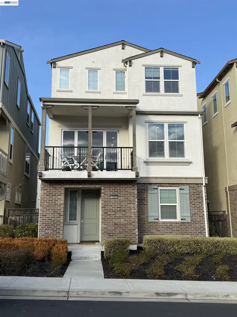 7229 Calistoga Lane Dublin CA 94568