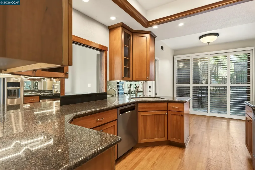 1975 Fair Ridge Court Walnut Creek CA 94597