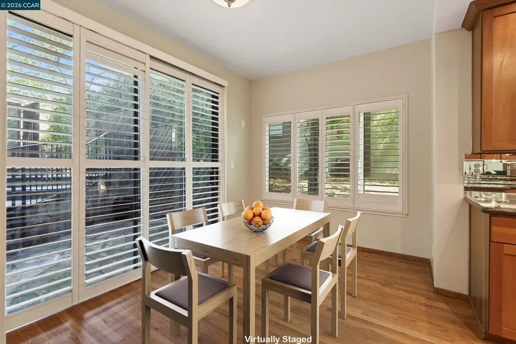 1975 Fair Ridge Court Walnut Creek CA 94597