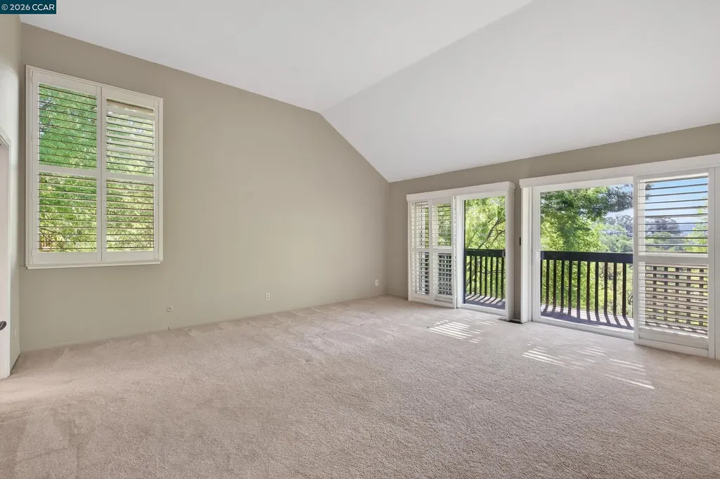 1975 Fair Ridge Court Walnut Creek CA 94597