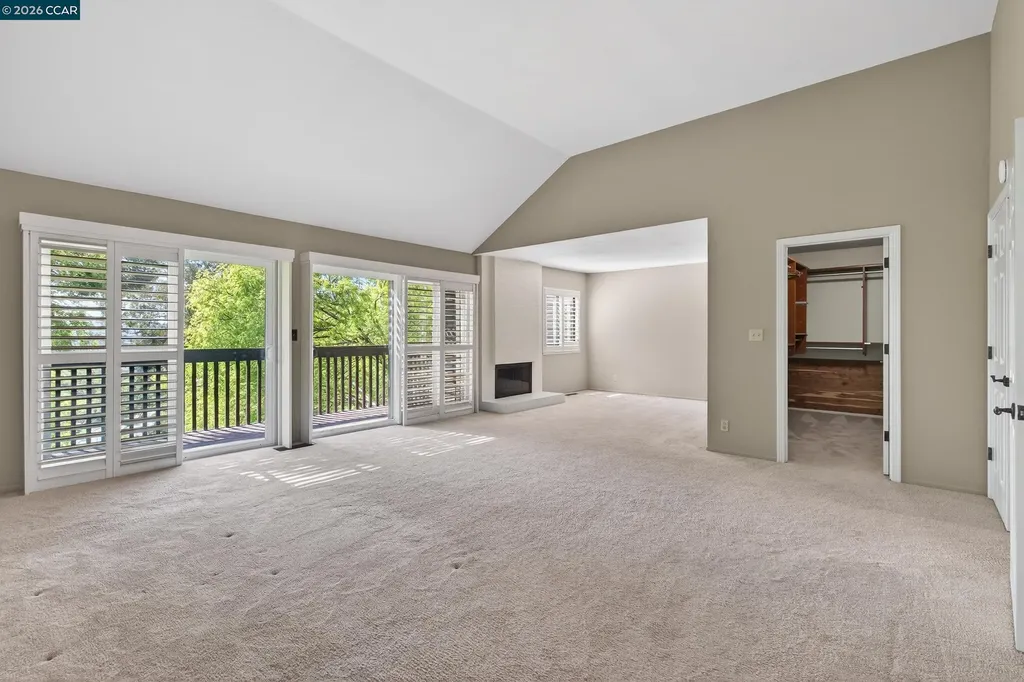 1975 Fair Ridge Court Walnut Creek CA 94597