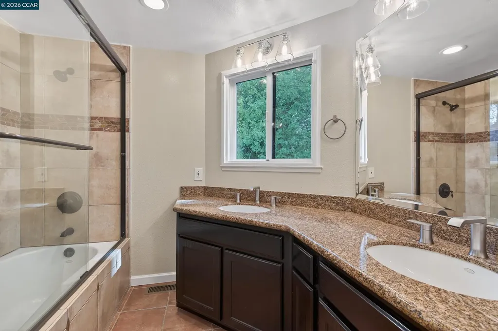 1975 Fair Ridge Court Walnut Creek CA 94597