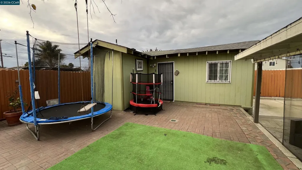 39 Canal Drive Bay Point CA 94565