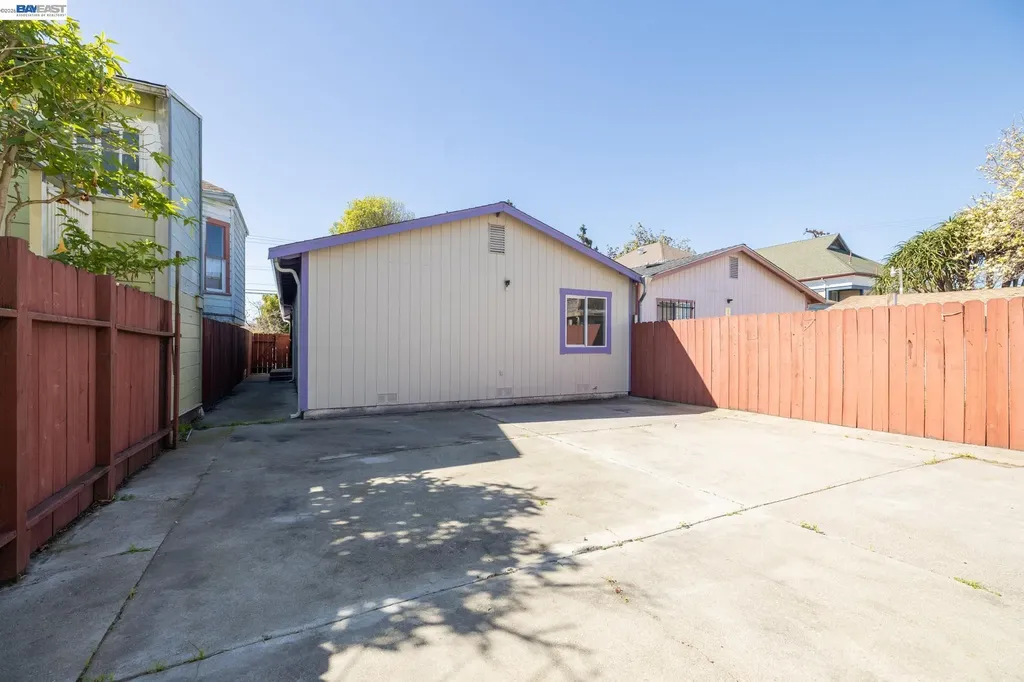 2540 16th Street Oakland CA 94601