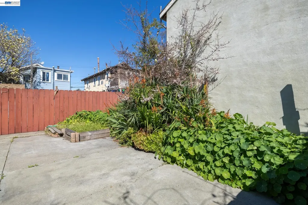 2540 16th Street Oakland CA 94601