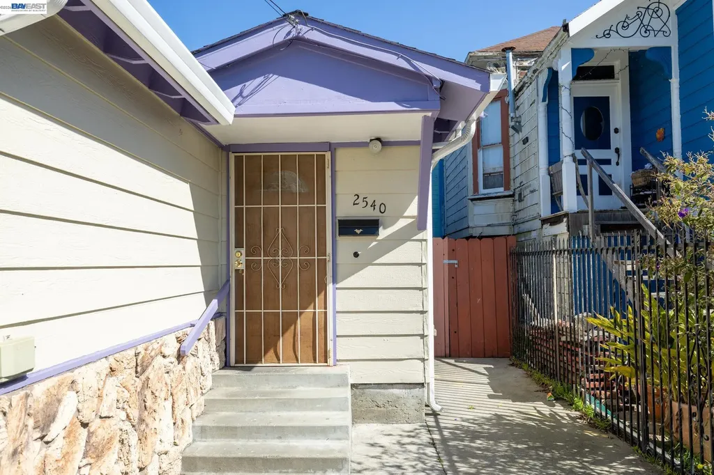 2540 16th Street Oakland CA 94601
