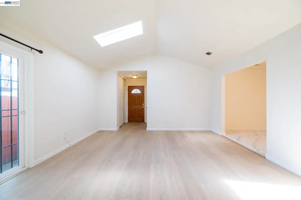2540 16th Street Oakland CA 94601