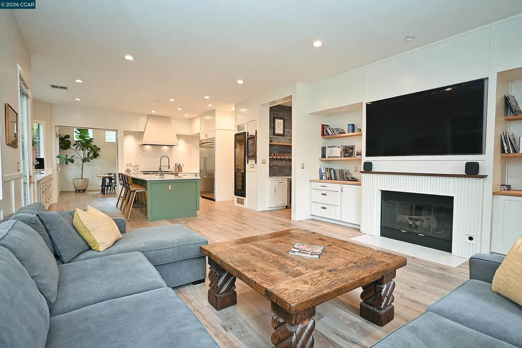 1239 Sunrise Ridge Drive Lafayette CA 94549